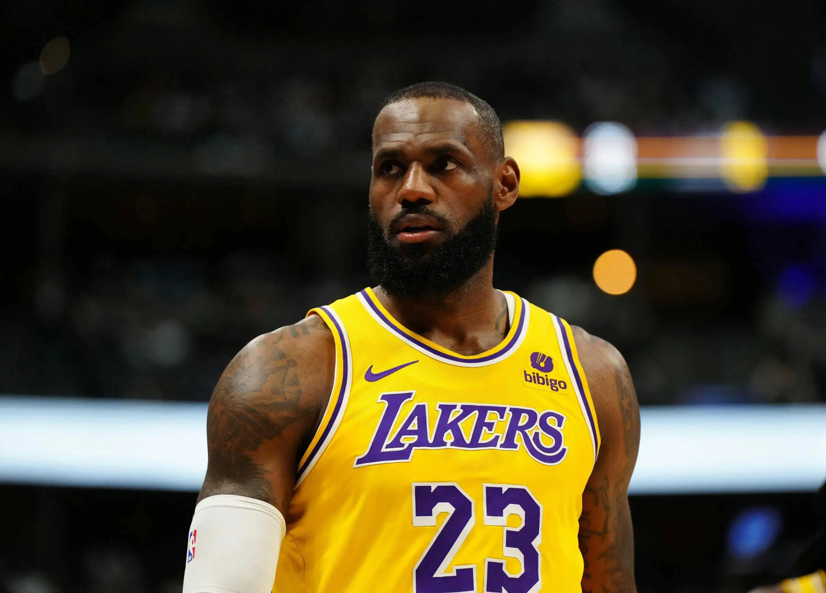 关于九游体育:湖人队新赛季:斯威德表示将提升投篮稳定性的信息 关于九游体育:湖人队新赛季:斯威德表示将提升投篮稳定性的信息