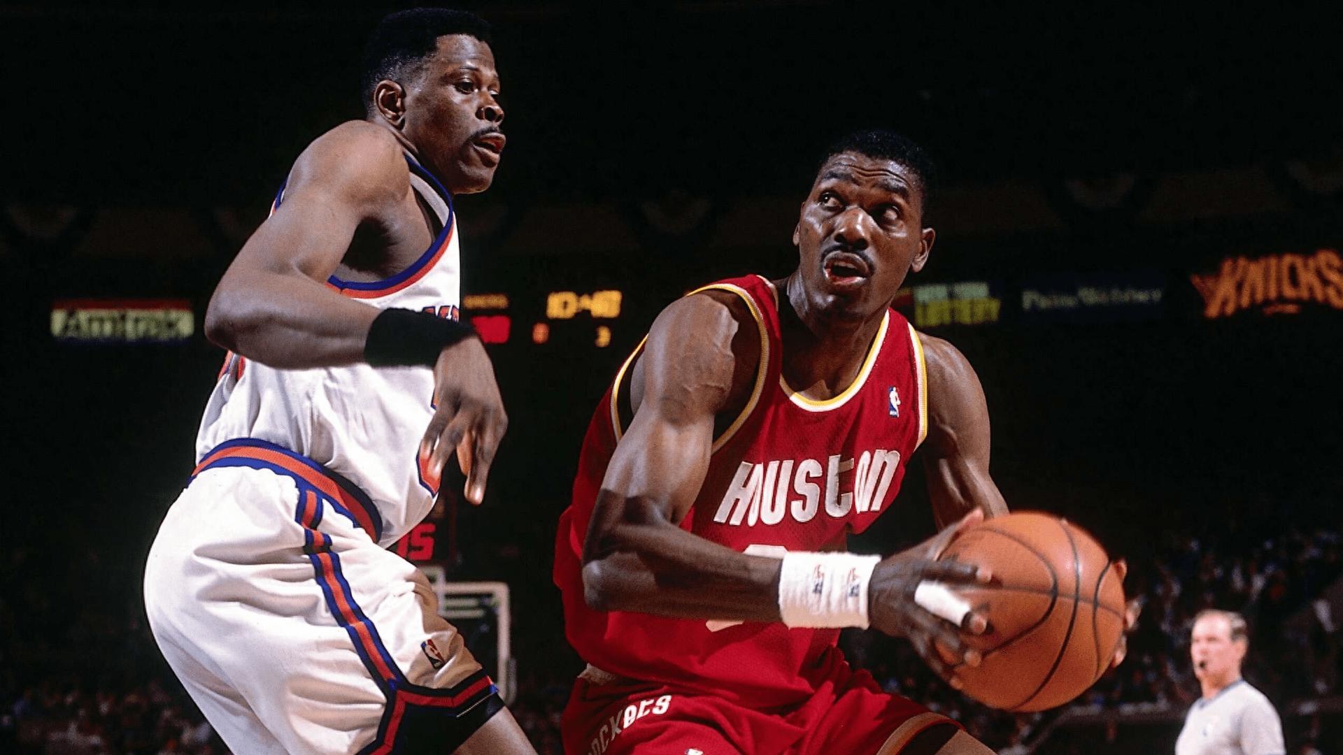 包含九游体育：NBA球星自传：讲述尤因的篮球生涯的词条