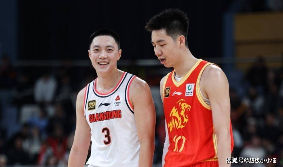 关于九游体育：CBA季后赛半决赛战况胶着，悬念迭起引人入胜的信息