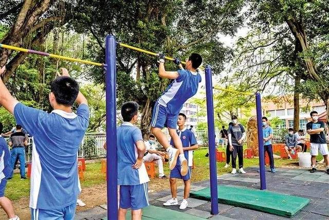 关于九游体育：媒体与运动界的融合：如何推动体育的传播的信息