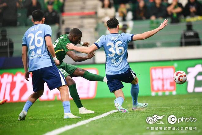 包含九游体育：中超联赛黑马频出，传统强队面临严峻挑战的词条