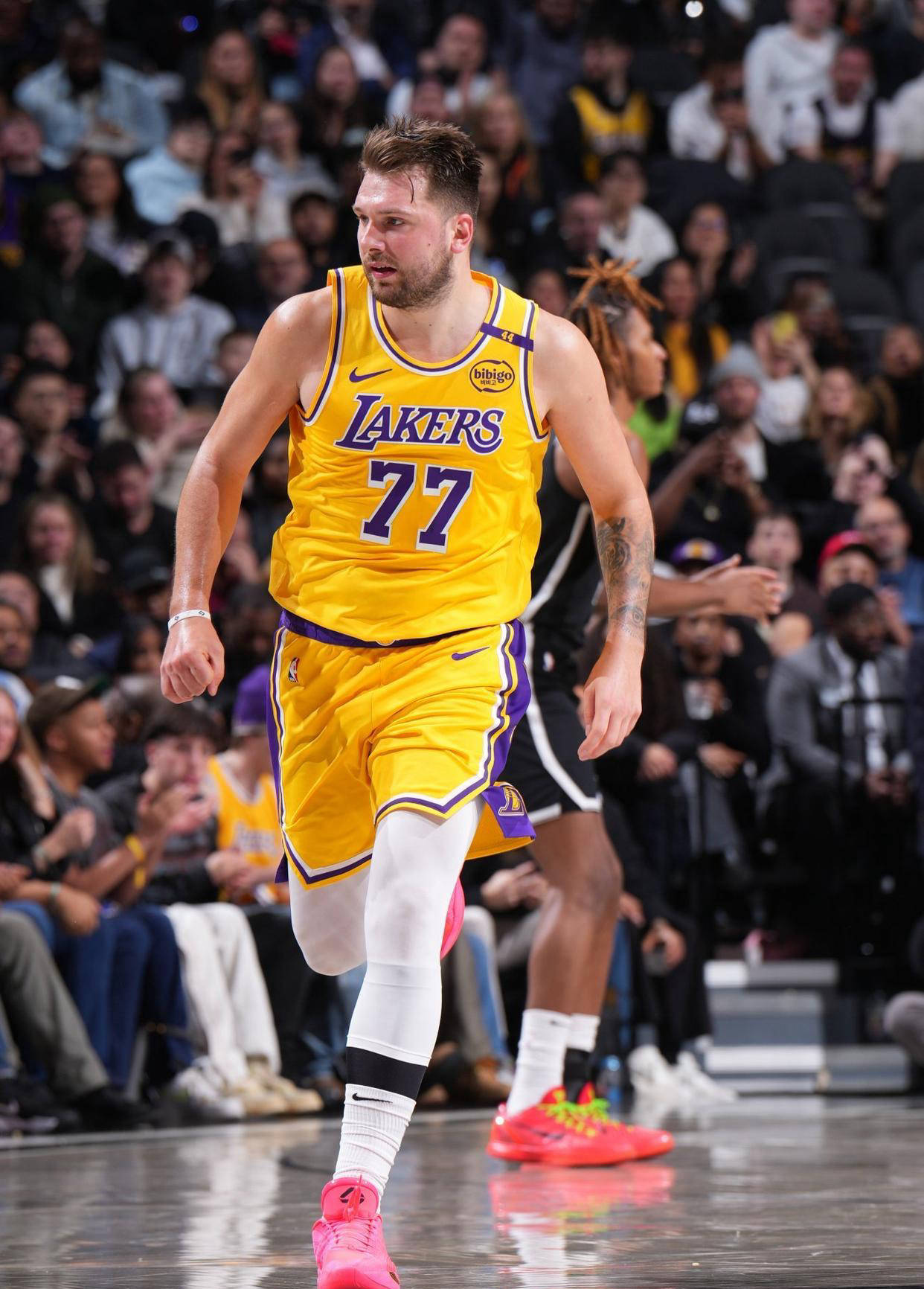 包含九游体育：湖人队新赛季：文森特能否成为稳定的外线火力点？的词条