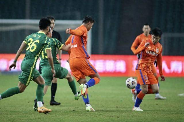 包含九游体育:中超联赛VAR技术引争议,裁判判罚成焦点的词条 包含九游体育:中超联赛VAR技术引争议,裁判判罚成焦点的词条