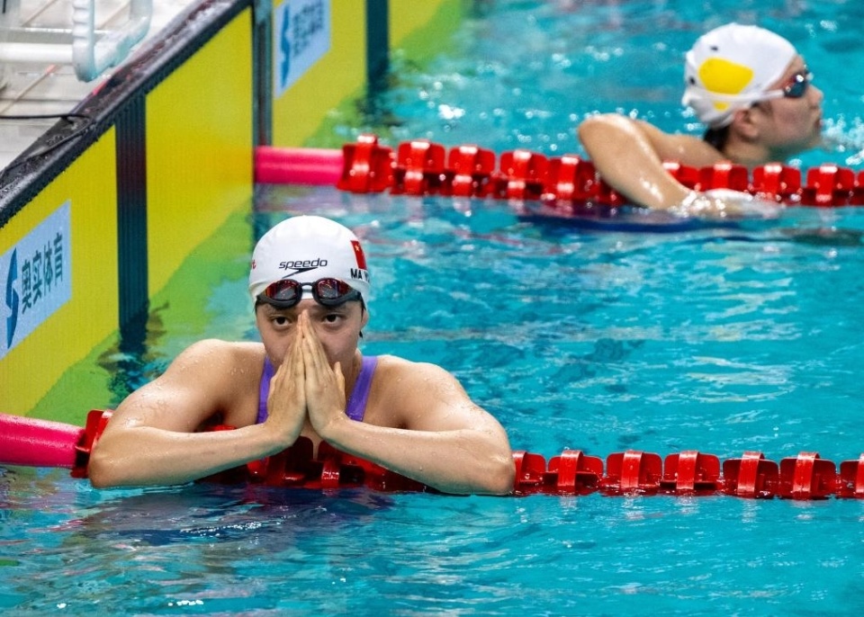 九游体育:国际游泳比赛的背后故事，优秀教练团队的支持的简单介绍