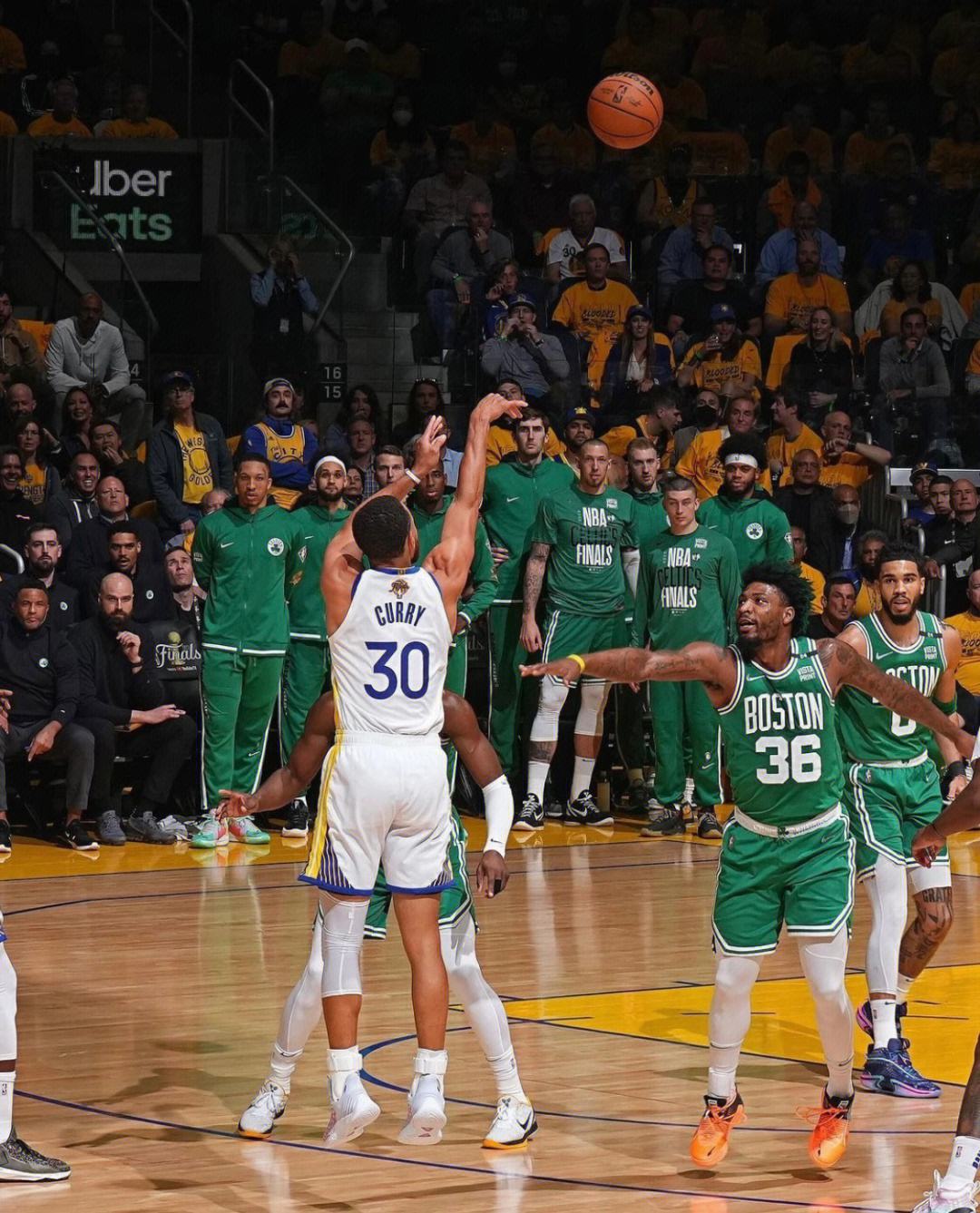 九游体育:NBA联盟推出新版APP：提升球迷观赛体验的简单介绍