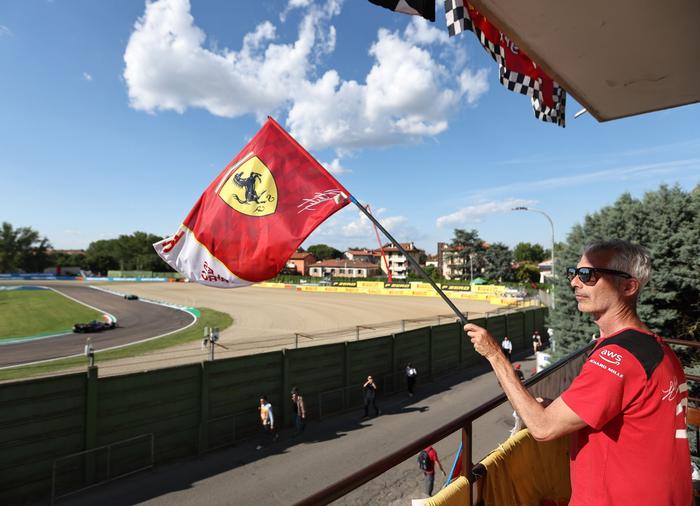 九游体育:赛车赛事赞助，助力赛车运动发展的简单介绍