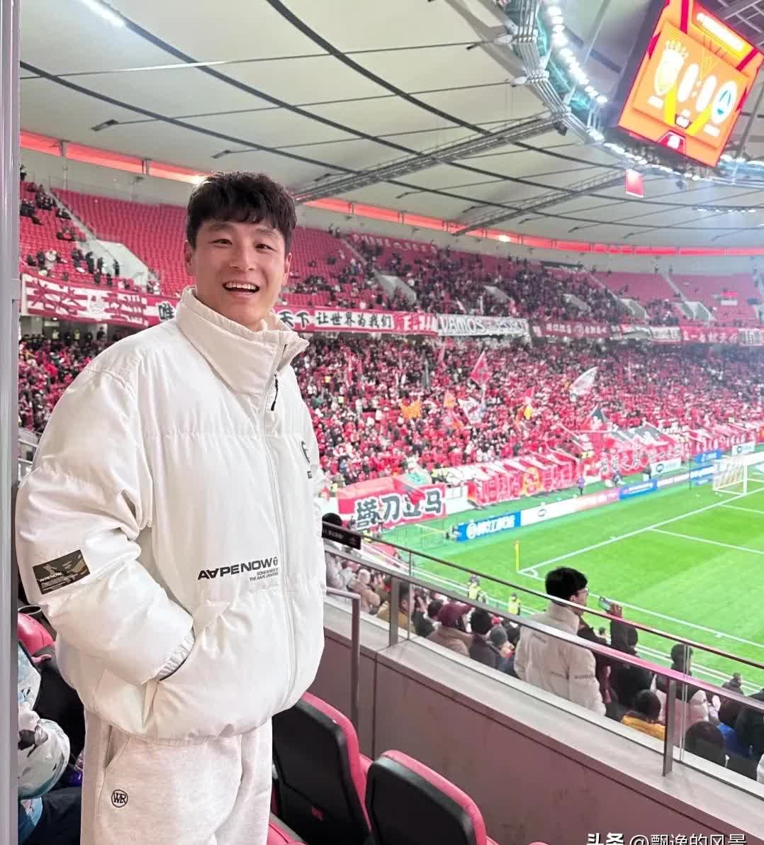 包含九游体育:武磊:接受专访,分享留洋心得,鼓励年轻球员的词条 包含九游体育:武磊:接受专访,分享留洋心得,鼓励年轻球员的词条