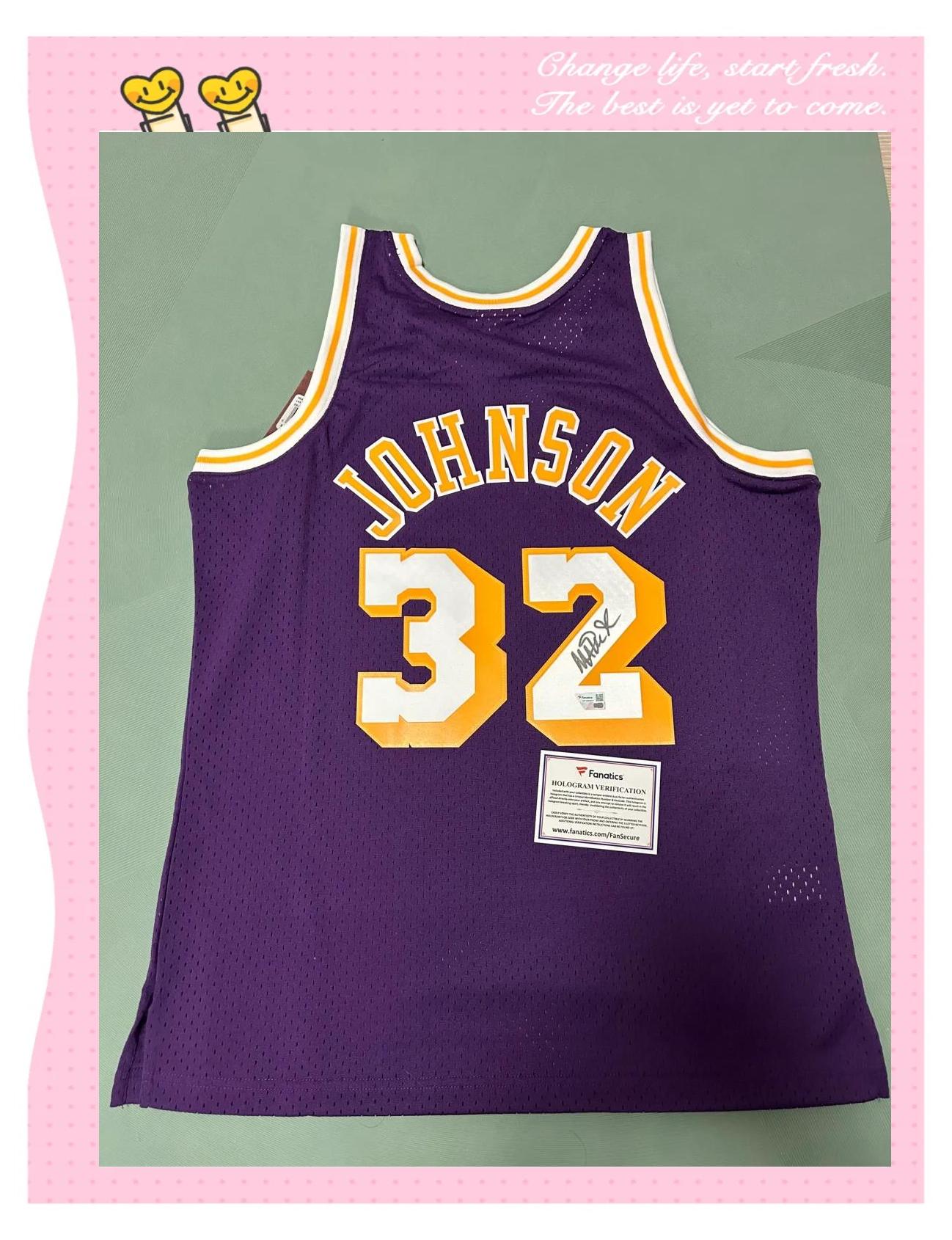 包含九游体育:湖人队新赛季球衣发布:致敬经典,展望未来的词条 包含九游体育:湖人队新赛季球衣发布:致敬经典,展望未来的词条