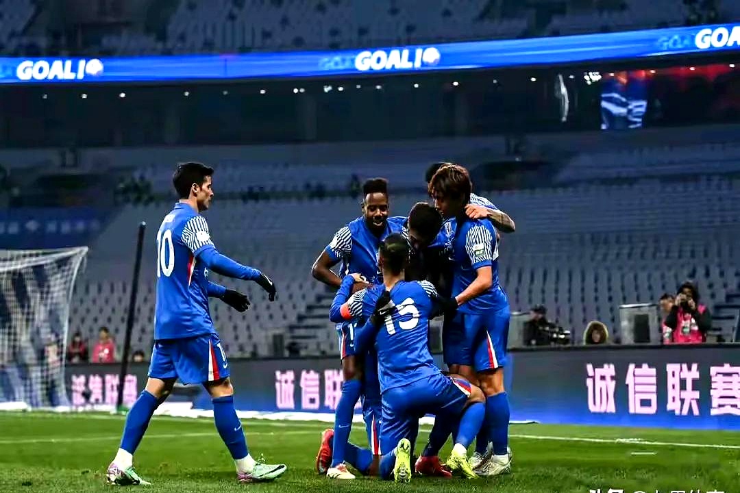 九游体育:足协杯爆冷：业余球队淘汰中超球队，上演“黑马奇迹”的简单介绍