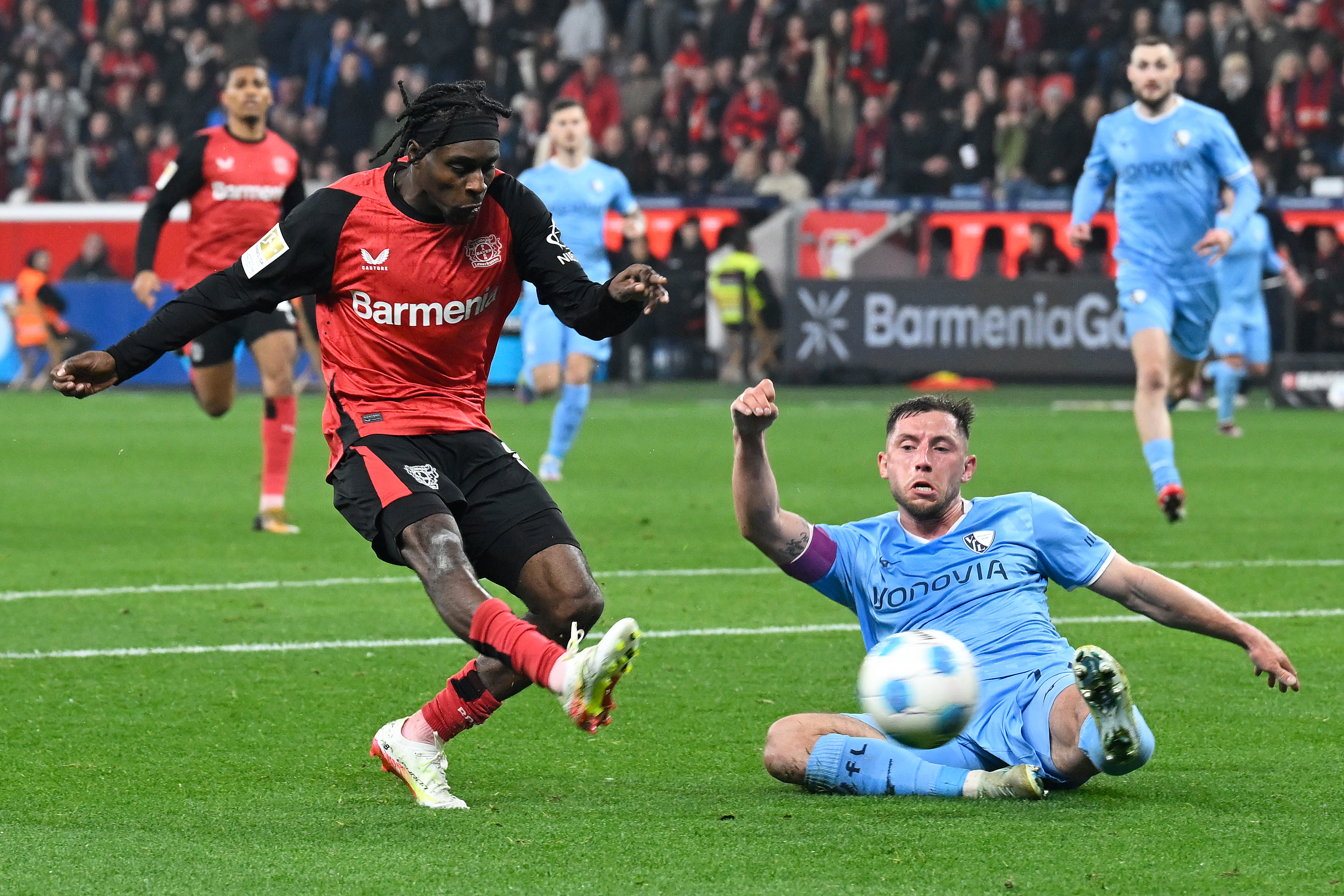 九游体育:德甲波鸿的进攻火力与战术调整的简单介绍 九游体育:德甲波鸿的进攻火力与战术调整的简单介绍