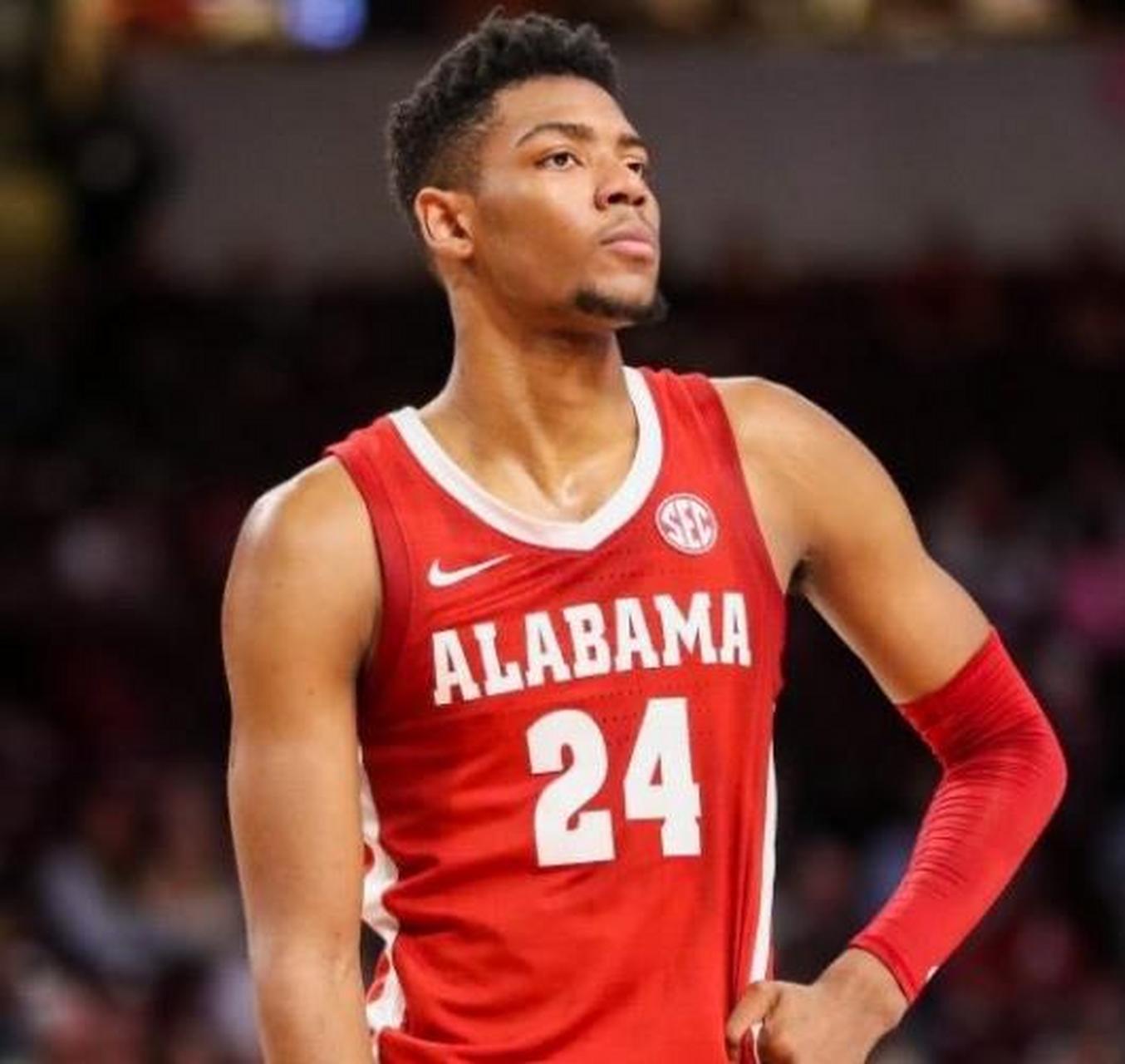 包含九游体育：NBA联盟公布新赛季最佳新秀赔率：文班亚马领跑的词条