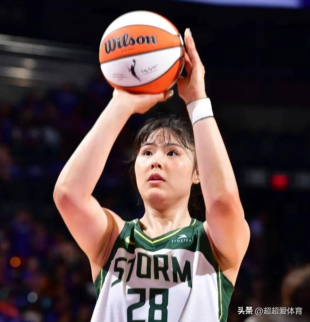 九游体育：WCBA联赛球队明星球员：谁是赛场上的焦点？