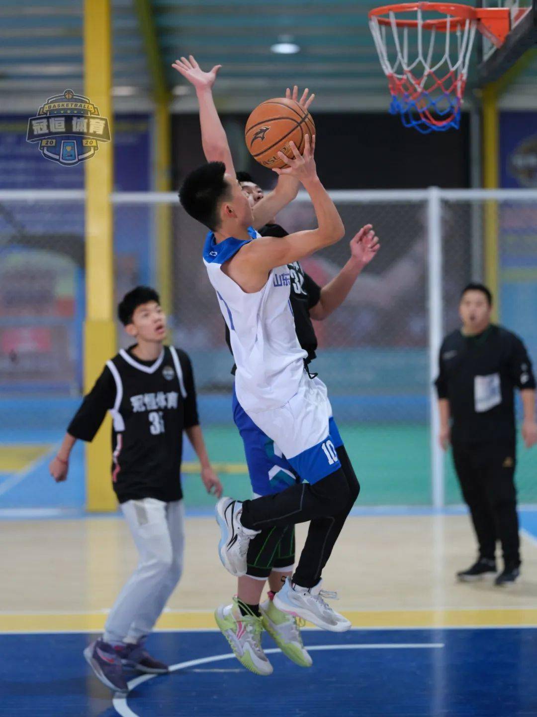 包含九游体育：青少年篮球训练营的选拔机制：公平公正，选拔篮球精英的词条