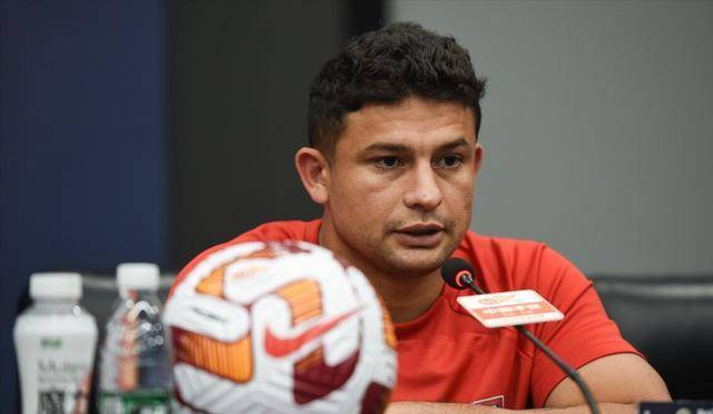 包含九游体育:归化球员艾克森：表达对中国足球的热爱，希望继续为国效力的词条