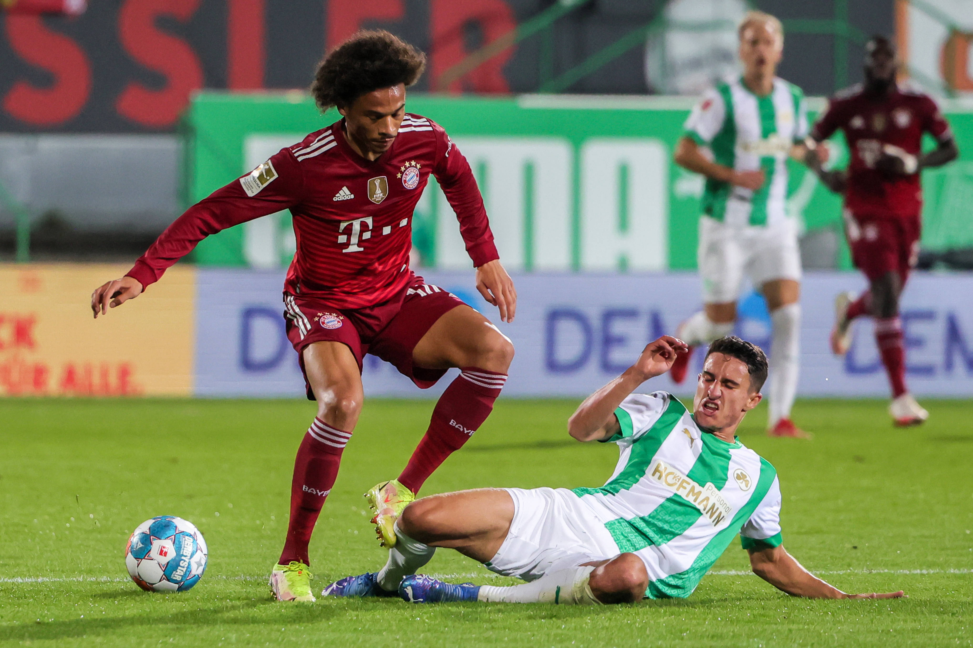 关于九游体育:德甲的文化体验：从地方足球到国际舞台的信息