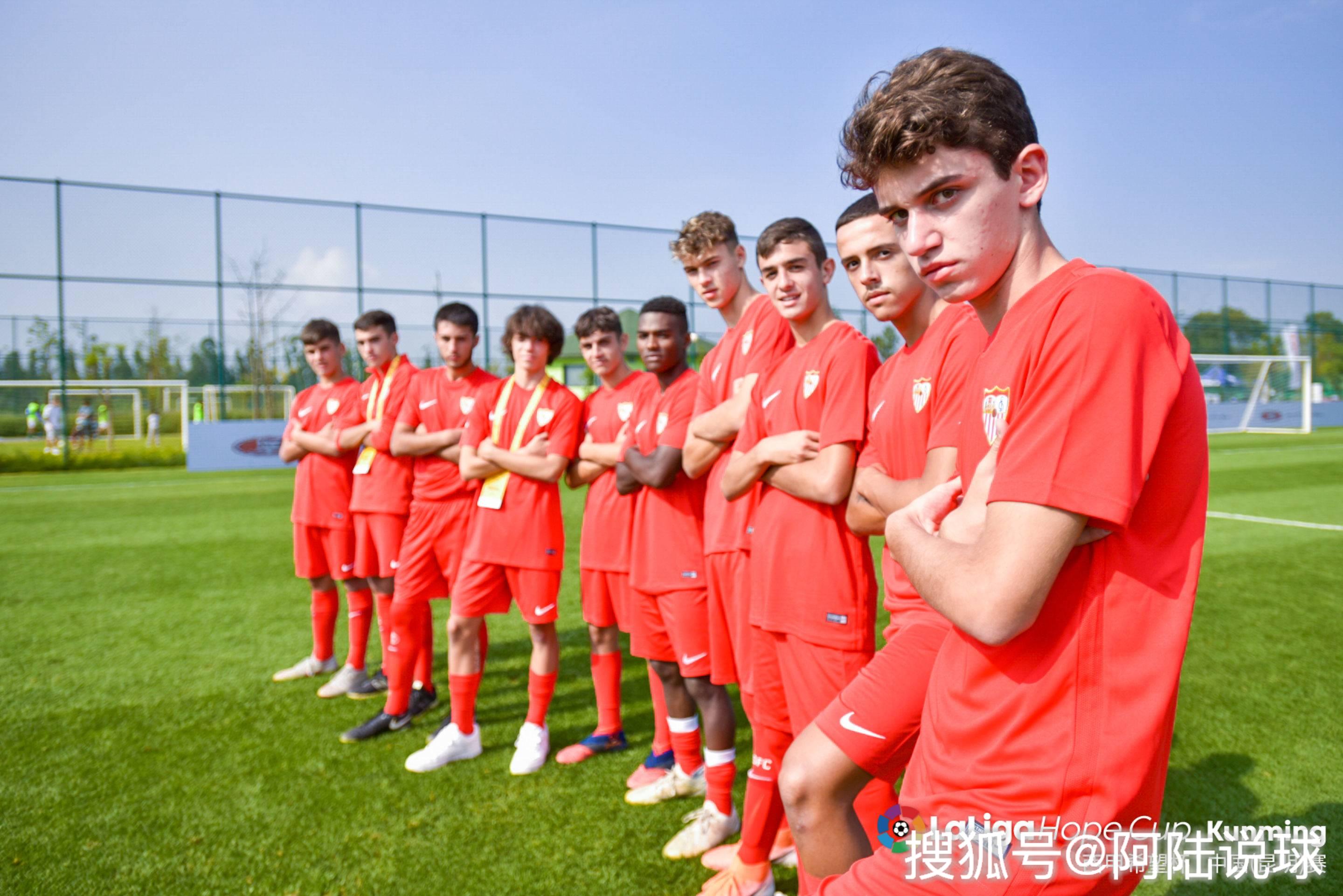 九游体育:中国足球青训教练员培训体系构建：课程设置、考核标准与认证流程的简单介绍