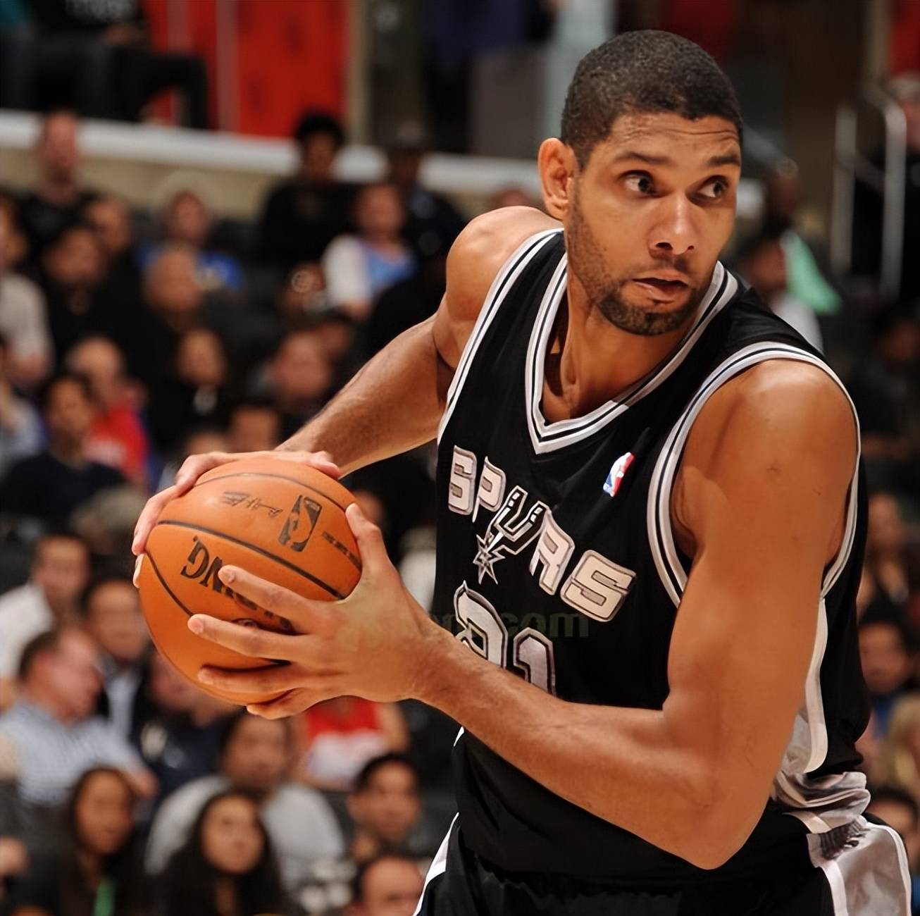 关于九游体育：NBA球星自传：讲述邓肯的低调与伟大的信息