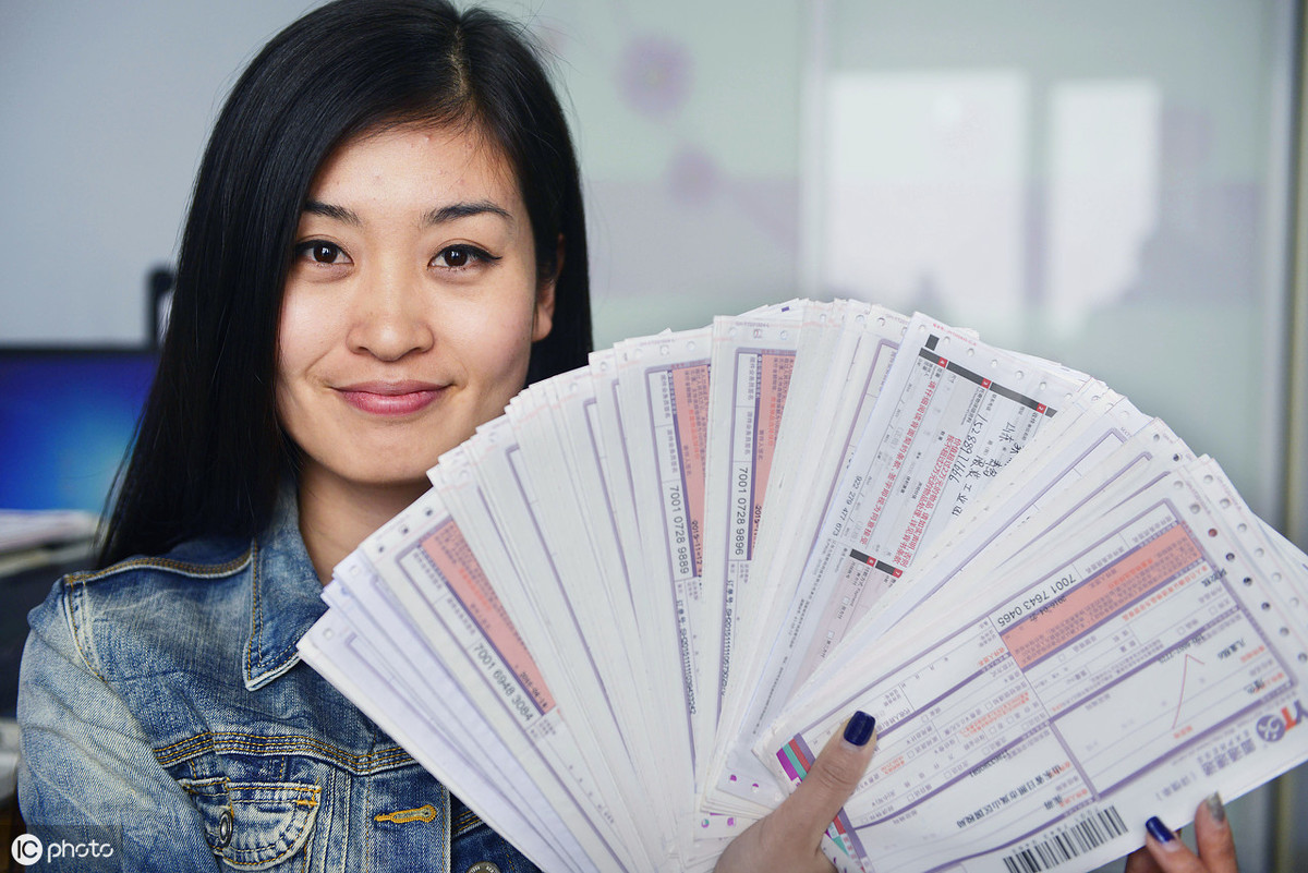 九游体育:中超联赛赞助商权益评估：品牌曝光度、市场转化率与投资回报分析