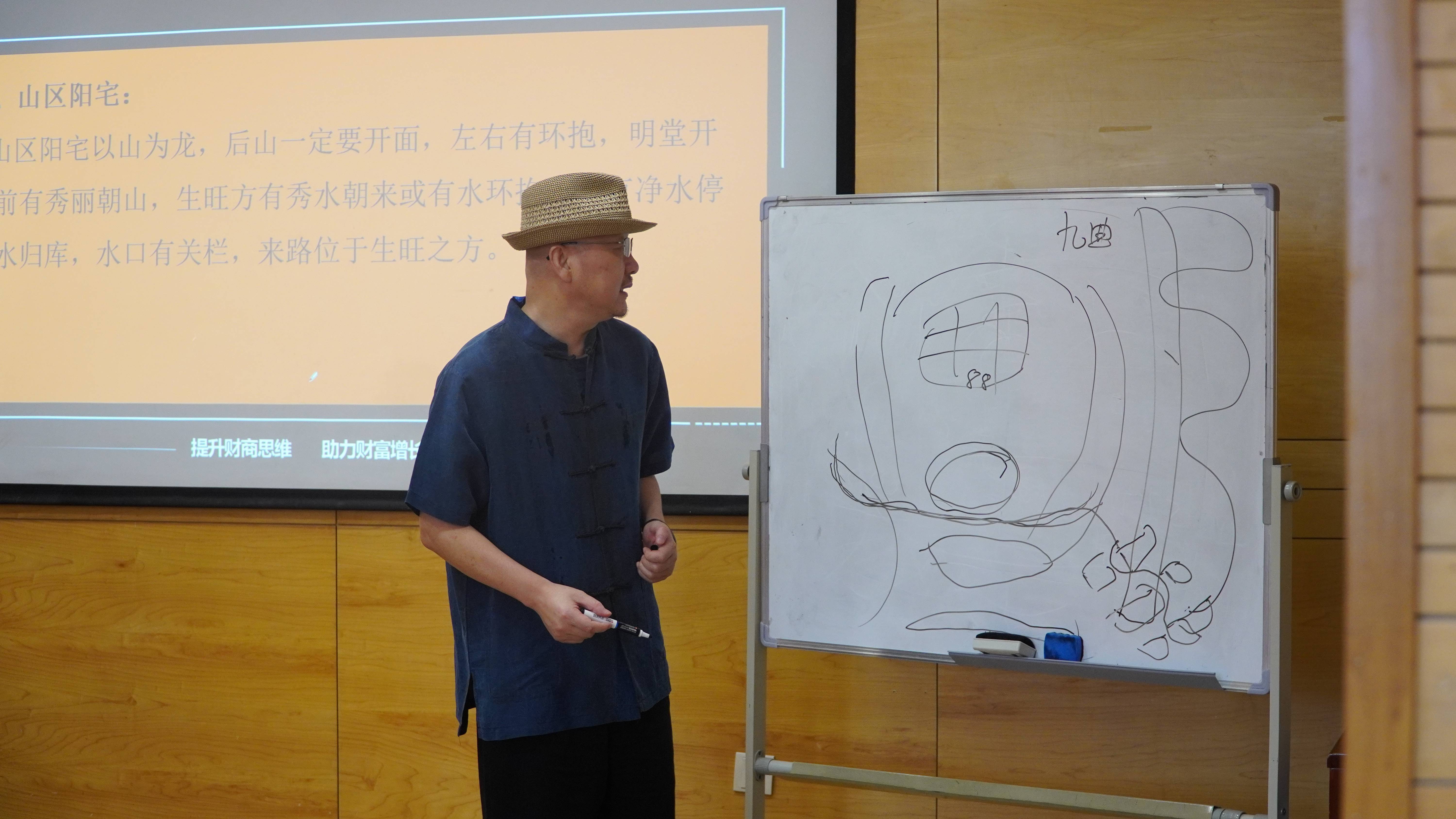 九游体育:韩佳奇:门将技术与心理素质的提升策略:训练方法与实战应用:基于认知心理学 九游体育:韩佳奇:门将技术与心理素质的提升策略:训练方法与实战应用:基于认知心理学