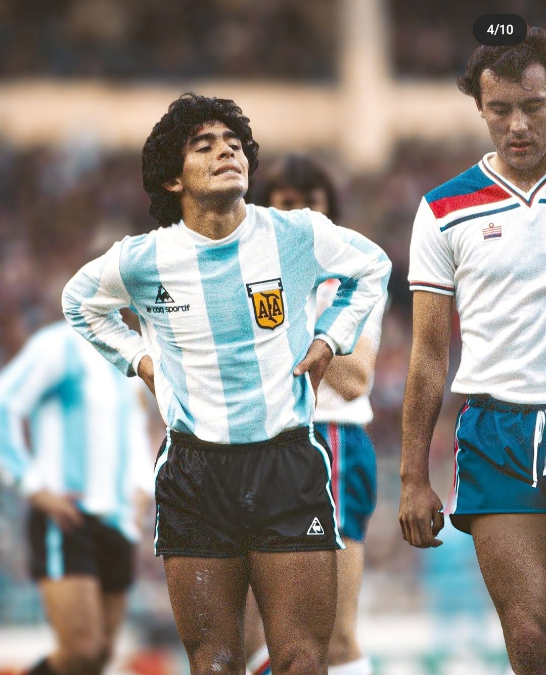 九游体育:足球历史经典回顾，马拉多纳上帝之手