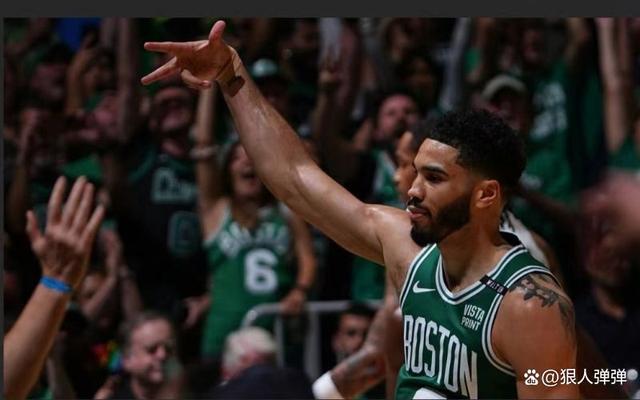 关于九游体育:凯尔特人队斯玛特的领导能力：能否在新球队成为领袖，带领球队前进，赢得总冠军？的信息